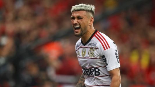 Arrascaeta preocupa para o jogo contra o Botafogo, no próximo sábado (2)