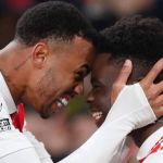 Premier League: Arsenal bate United em jogo eletrizante e mantém vantagem na ponta