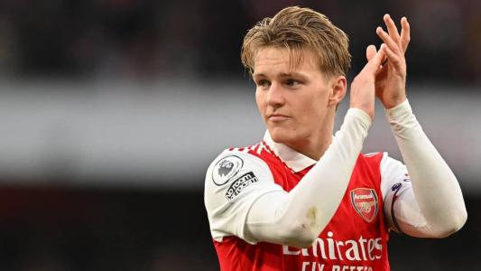 Arsenal, de Martin Odegaard, segue folgado na ponta da Premier League