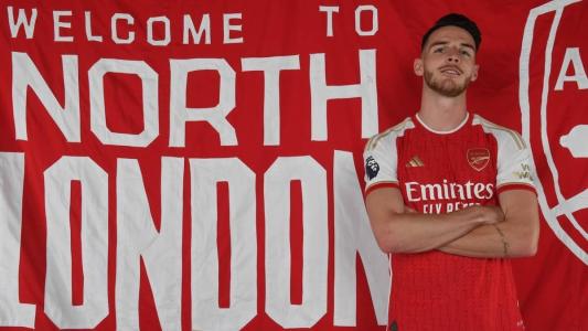 Arsenal divulga contratação de Rice