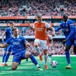 De virada, Arsenal vence Everton, mas fica com o vice da Premier League