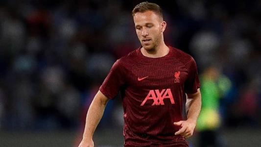 Arthur entrou em campo apenas uma vez pelo Liverpool