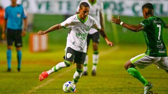 Arthur ganha espaço no América com o técnico Vagner Manicini
