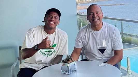 Arthur Gomes é agenciado por Neymar pai