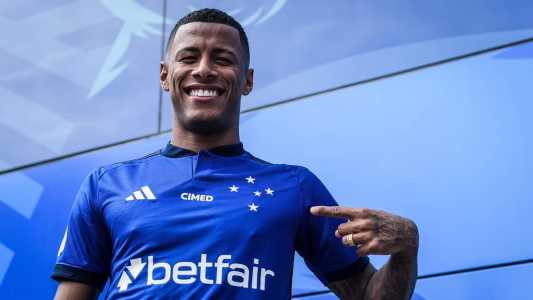 Arthur Gomes já está na Toca da Raposa