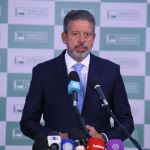 Lira minimiza adiamento de sessão para analisar prisão de Chiquinho Brazão