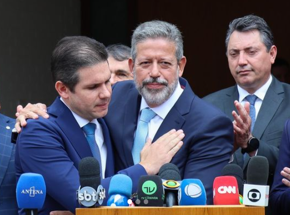 Sucessão na Câmara: Podemos anuncia apoio ao candidato de Lira