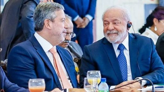 Arthur Lira e Lula devem se reunir nesta sexta-feira (21)