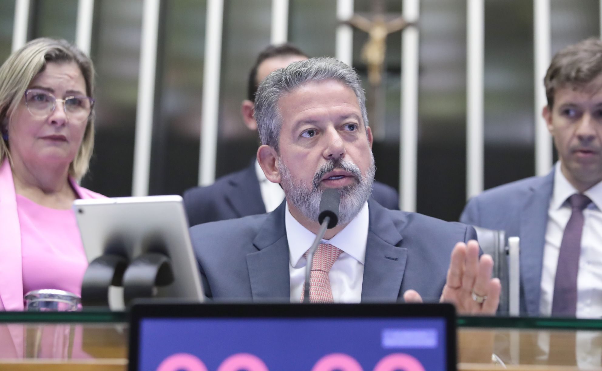 Ação movida por Lira contra Renan Calheiros por calúnia, difamação e injúria chega ao STF