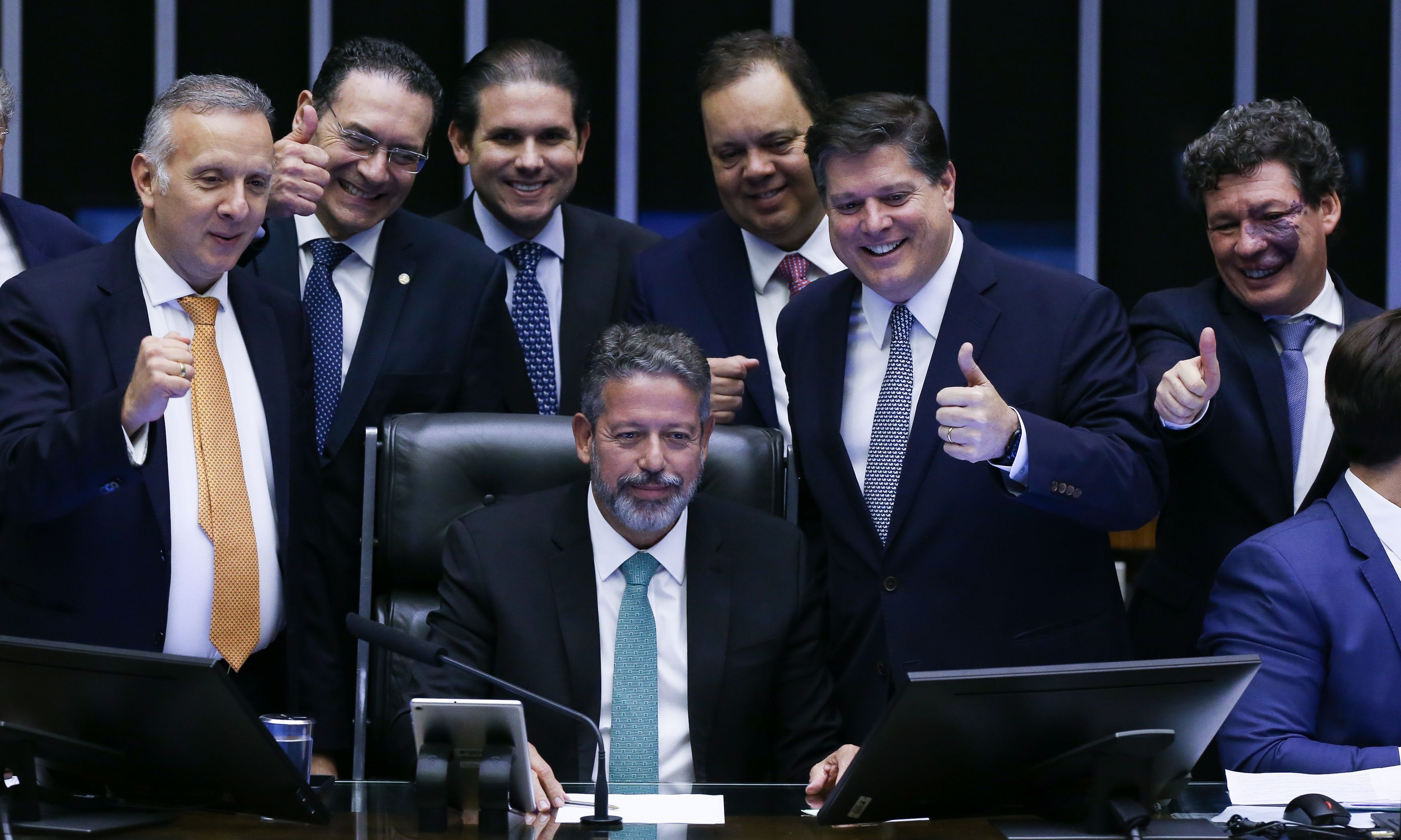 'Mudança drástica': a repercussão internacional da reforma tributária brasileira
