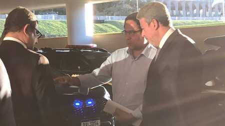 Arthur Lira se reúne com o relator do PL das Fake News, Orlando Silva (PCdoB-SP) antes de entrar na Câmara