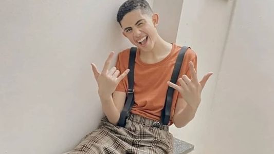 Arthur Singer participou do reality show Canta Comigo Teen