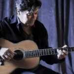 Morre Robbie Robertson guitarrista que tocou com Bob Dylan