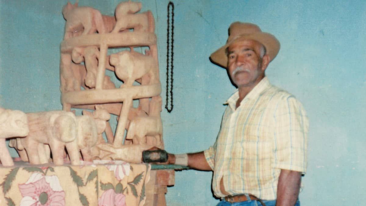 Jornalista lança livro que retrata a vida e obra dos artesãos de Cachoeira do Brumado