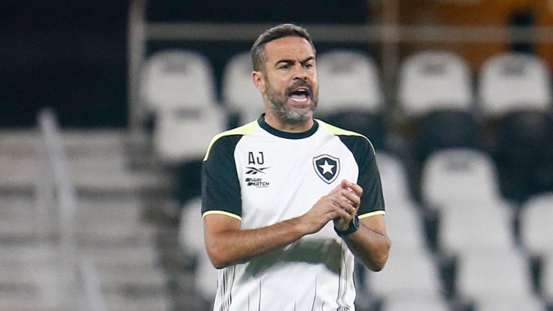 Botafogo x Athletico-PR: horário e onde assistir ao vivo pelo Brasileirão