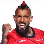 Athletico anuncia contratação do volante Arturo Vidal