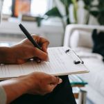 Psicólogos e assistentes sociais de Minas Gerais receberão capacitação sobre conflitos escolares nesta semana