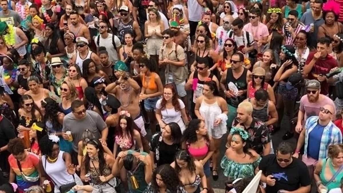 Carnaval de BH 2023: prefeitura reabre cadastro de ambulantes até o dia 13 de janeiro 