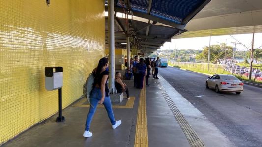 As estações do Barreiro e São Gabriel estão fechadas na manhã desta segunda-feira (16)