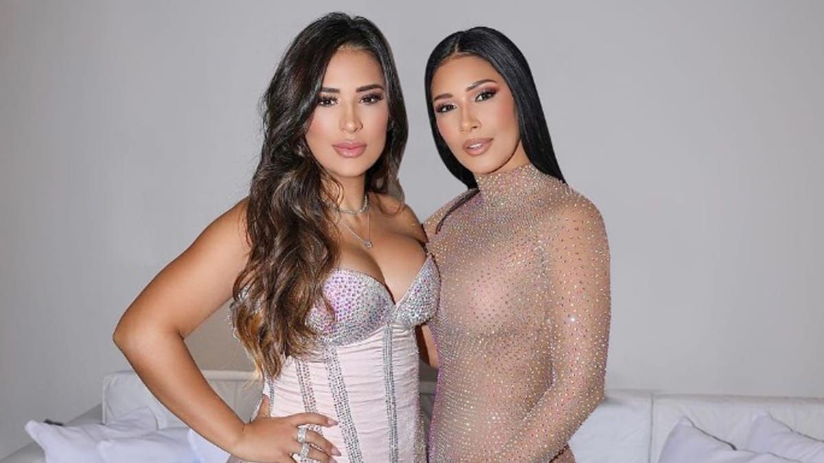 Depois de dois anos separadas, Simone Mendes comenta sobre participação surpresa de Simaria em show