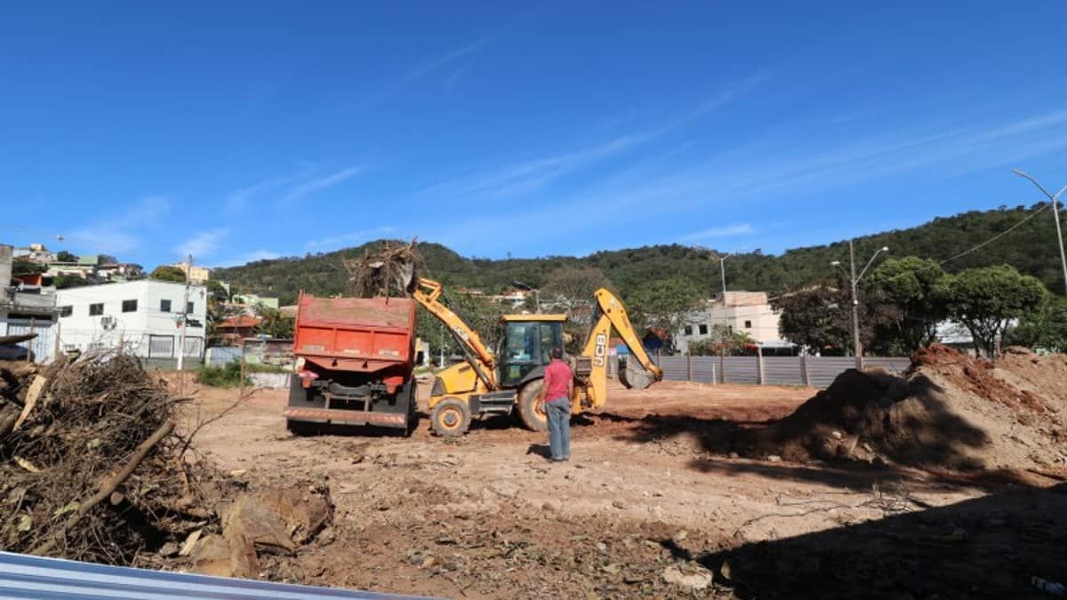 Obras inacabadas em Sabará fazem aniversário de até oito anos
