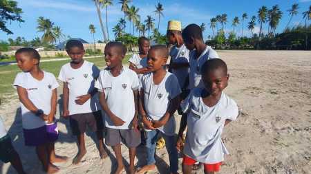 As peças para a ação no continente africano foram doadas pelo Instituto Galo