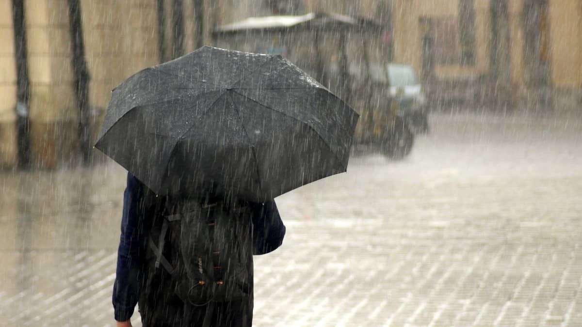 Previsão do tempo: feriado do Trabalhador será de chuva em Minas 