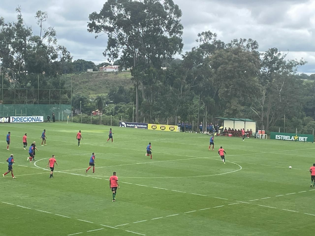 América perde jogo-treino para o Betim no Lanna Drumond