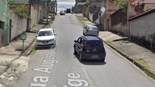 O pequeno frisou que não é a primeira vez que crianças são atacadas por cachorros no terreno