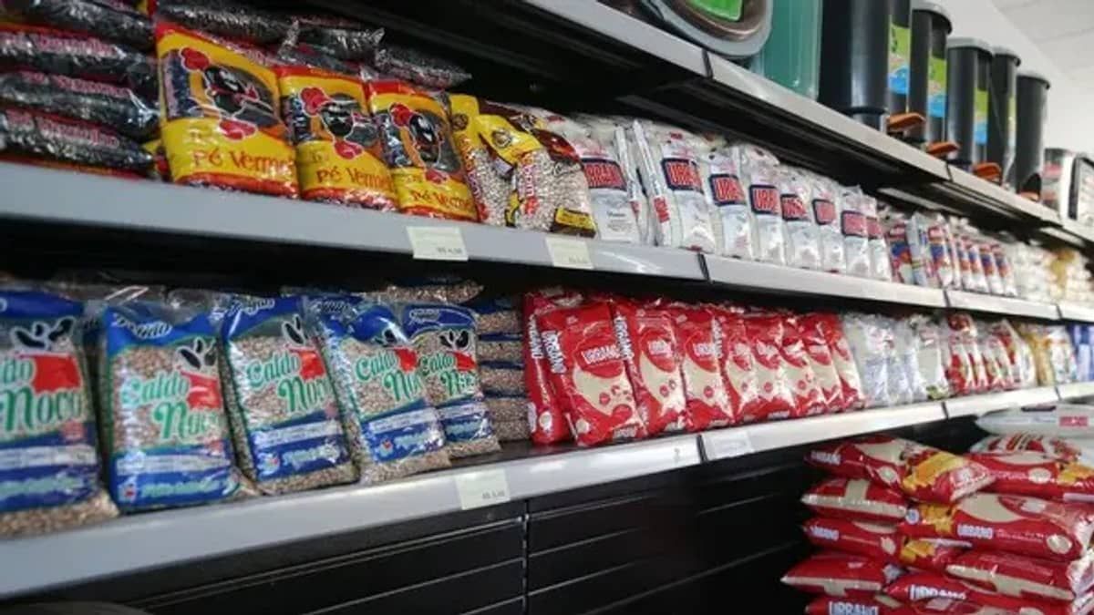 Produtos da cesta básica registram queda no preço em BH