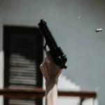 Sérvios protestam dias após ataques que deixaram 17 mortos