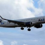 Avião da Azul voa em círculos por 3 horas para pouso não programado
