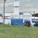 Professor de escola dentro de presídio é preso por repassar drogas para detentos em Minas