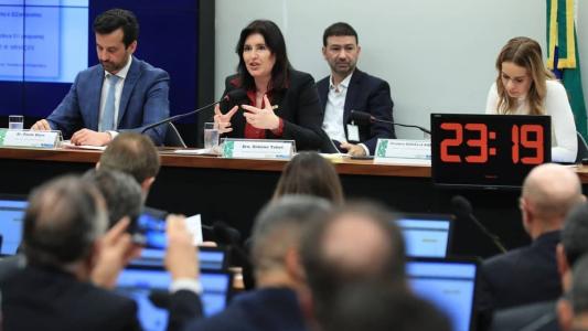 O texto da LDO repete as metas do novo arcabouço, que estabelece resultado primário zero para o próximo ano
