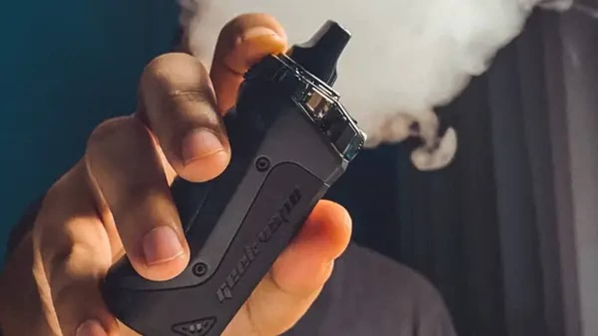 Venda de cigarros eletrônicos aumenta nos Estados Unidos entre 2020 e 2022