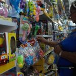Lojas virtuais registram variação de 251% em brinquedos, diz Procon