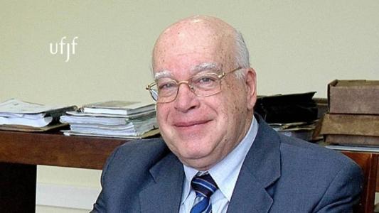 Murílio Hingel morreu na madrugada desta quarta-feira (4) aos 90 anos