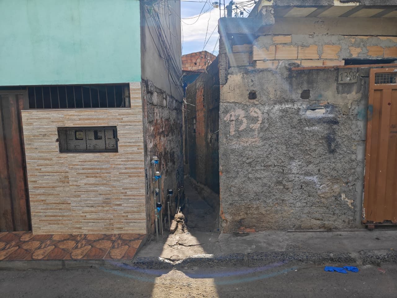 Três homens são executados a tiros na Grande BH