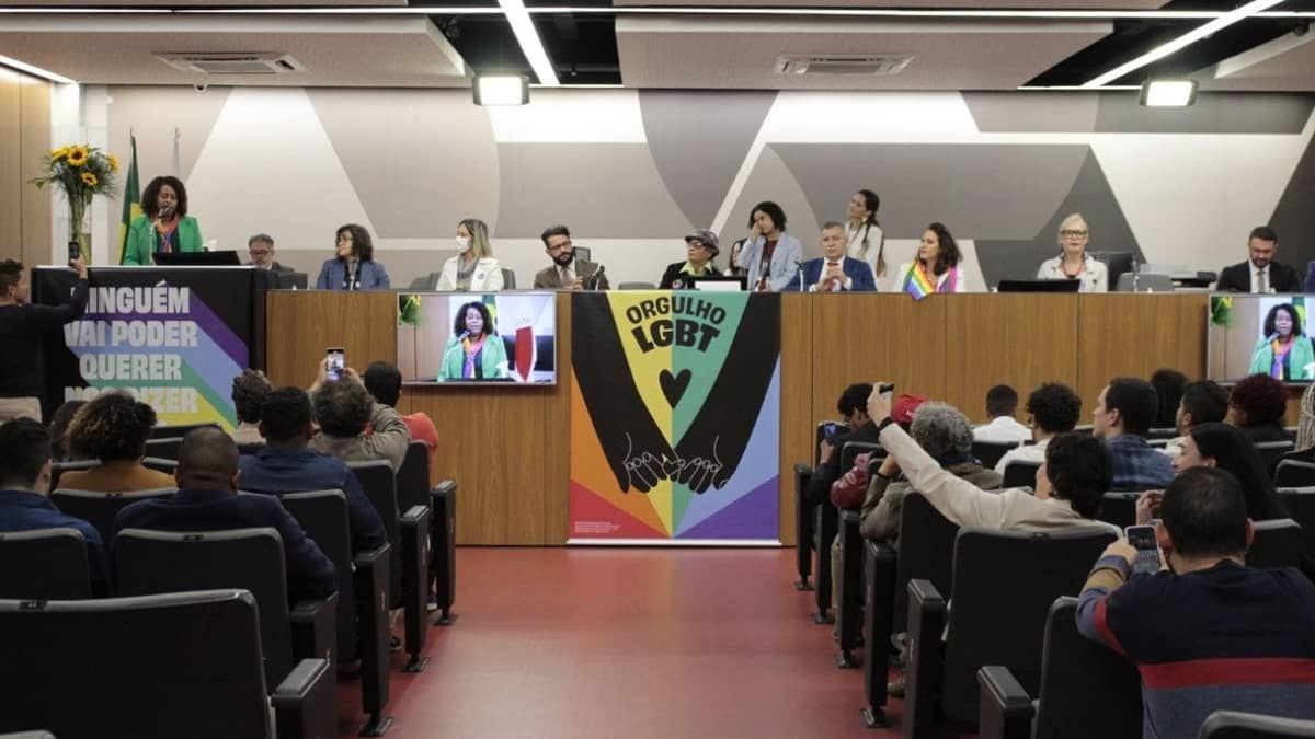 Assembleia de Minas terá Frente Parlamentar por Direitos LGBT+; saiba como vai funcionar