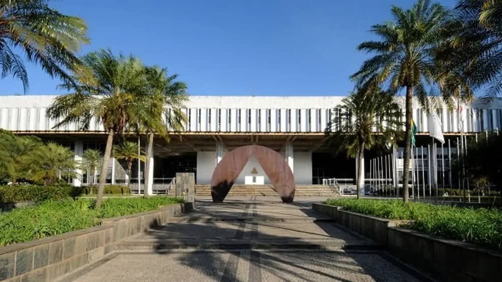 'Projeto que cria 'teto de gastos' para Minas pode ser votado em comissão na segunda (20)