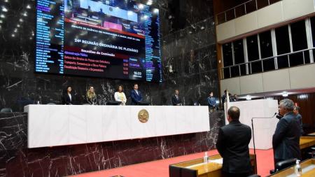 Assembleia votará projetos do governador Romeu Zema (Novo) na próxima semana
