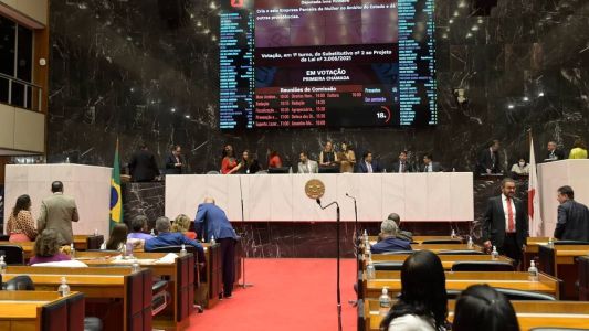 Assembleia votou projetos de combate à violência contra a mulher