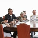 General Heleno nega participação de Cid em reuniões no Planalto, mas fotografia indica o contrário