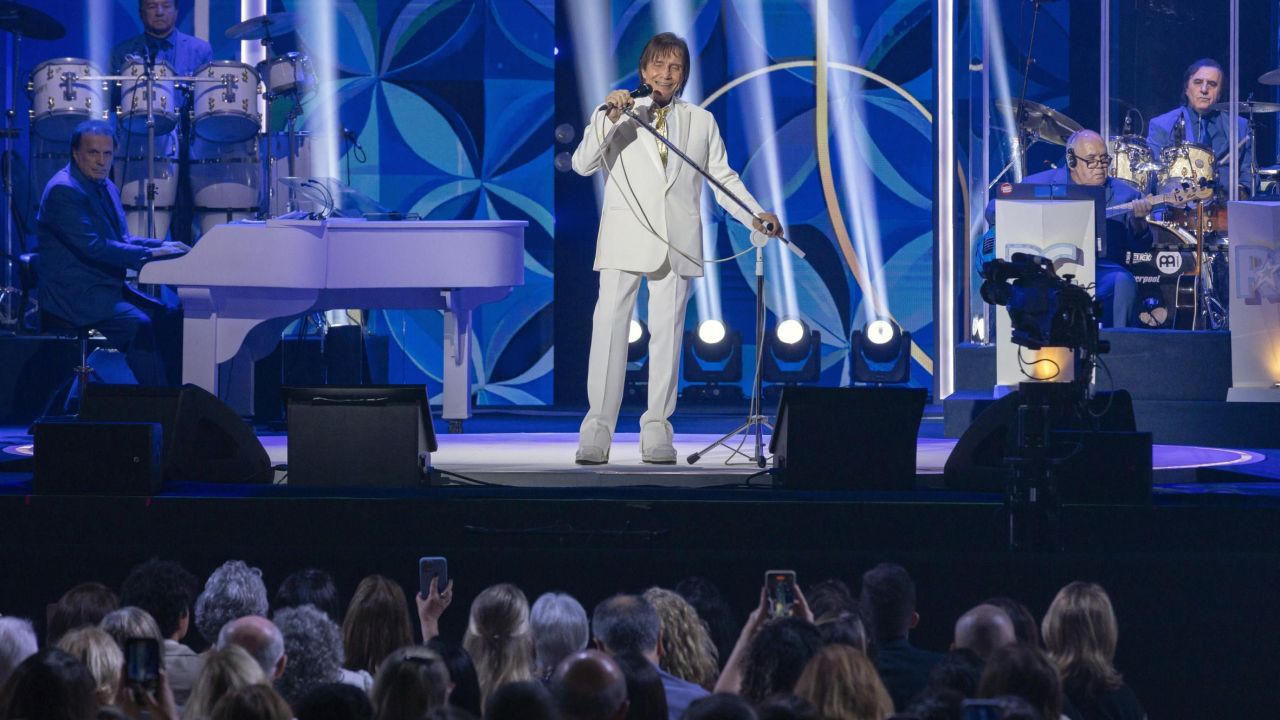 Fim de uma era? Globo bate martelo e Roberto Carlos reage a fim de ...