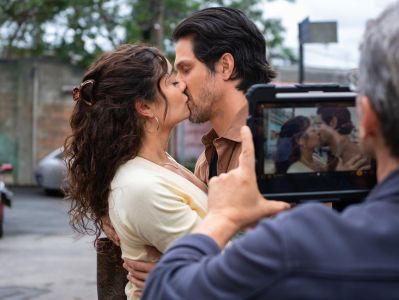 Gerluce (Sophie Charlotte) e Paulinho ( Romulo Estrela )