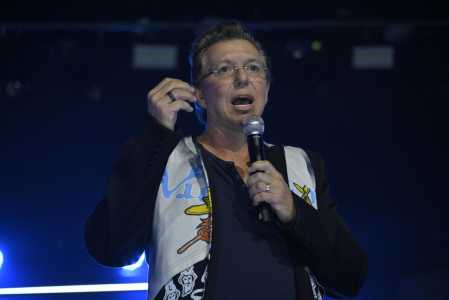 Boninho é atual diretor do The Voice Brasil no SBT