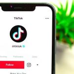 É fã do TikTok? Esta vaga pode ser para você