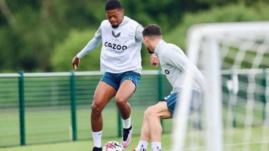 Aston Villa busca reabilitação no campeonato