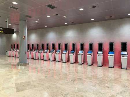 Terminais EES no Aeroporto de Valência