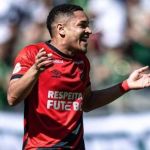 Barcelona: Vitor Roque será reforço, mas pode seguir no Brasil; entenda